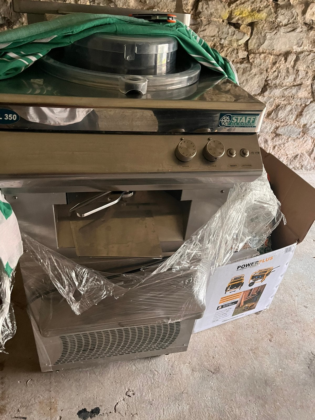 2 Turbine à glace 220v, Articles professionnels, Horeca | Autre, Enlèvement