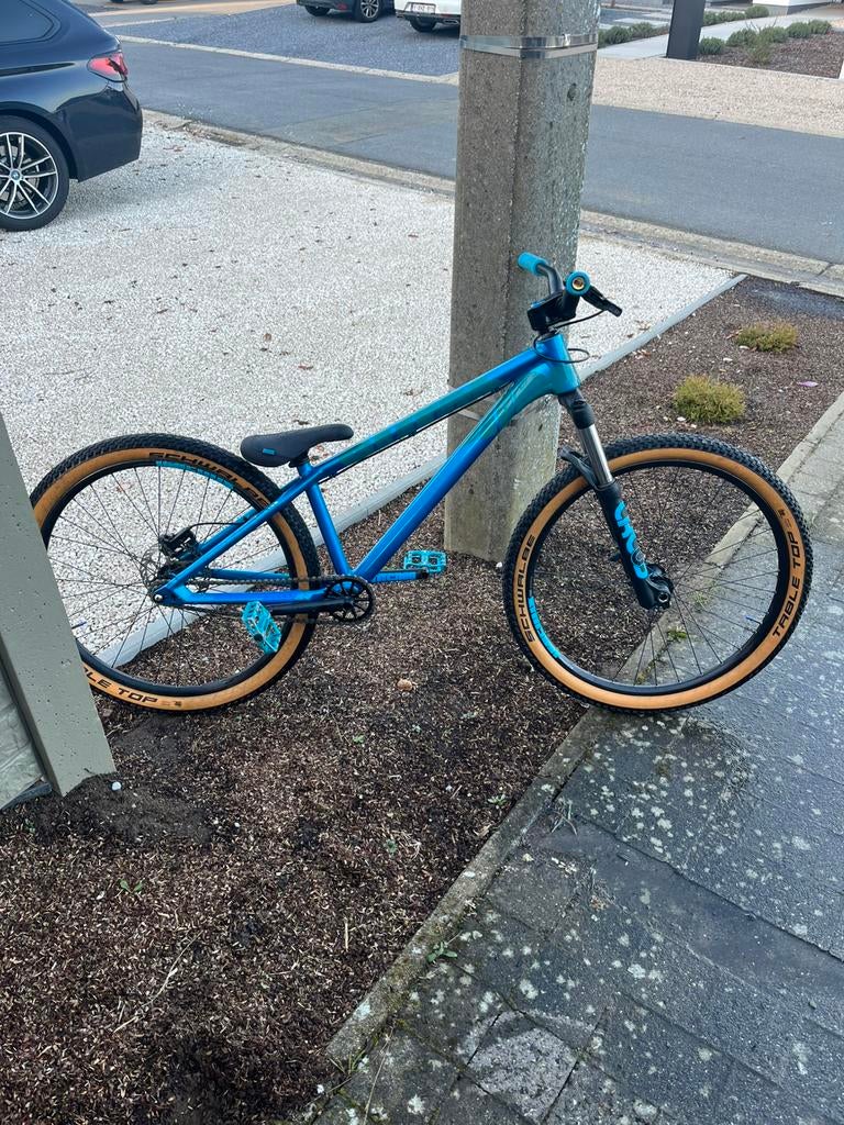 Canyon stiched 360 limeted idition- ruilen kan met scooter, Fietsen en Brommers, Ophalen, Nieuw, 24 inch of meer, Voetsteunen