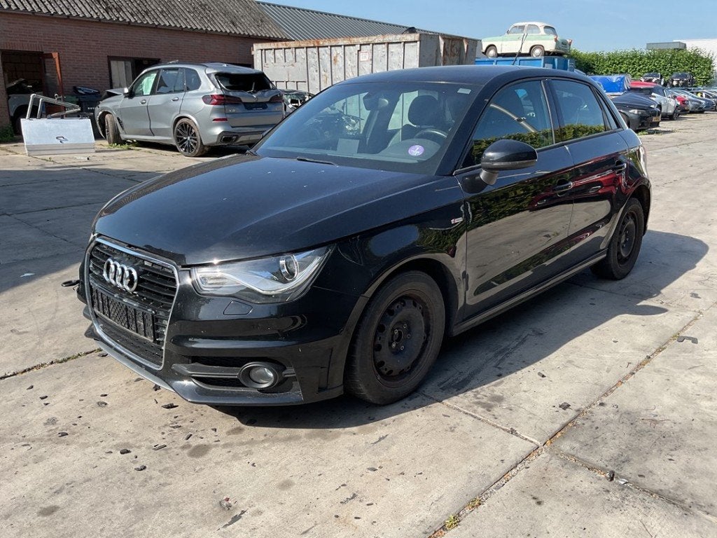 PIECES AVANT Audi A1 Sportback (8XA / 8XF) (01-2011/10-2018), Autos : Pièces & Accessoires, Auto-Union-Straße  1,
85057  Ingolstadt, DE