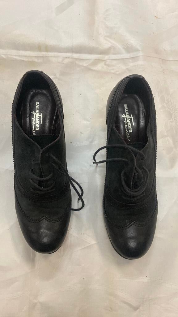 Suede en leer maat 38, Kleding | Dames, Schoenen, Ophalen of Verzenden, Zo goed als nieuw