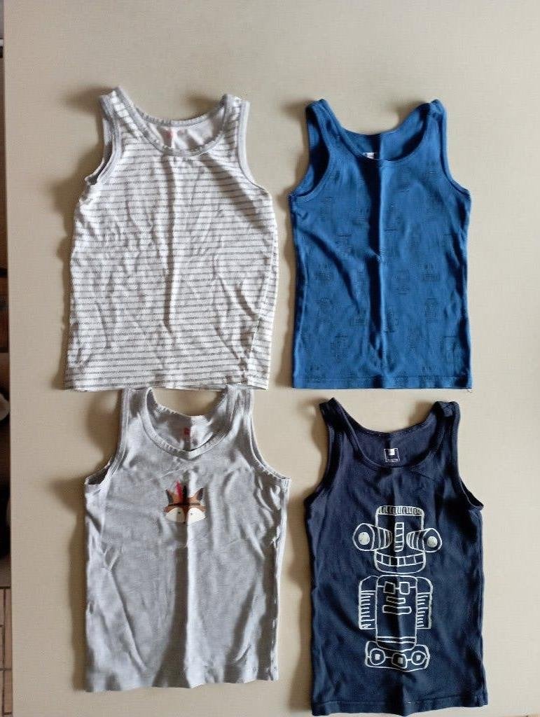 4 kinderhemden ( singlets ) maat 110/116, Kinderen en Baby's, Ophalen of Verzenden, Zo goed als nieuw, Overige typen