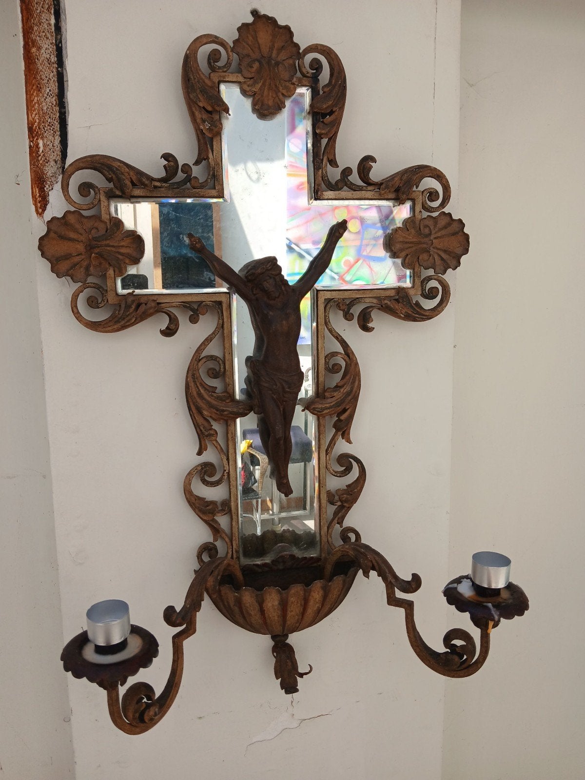 Crucifix mural en fer forgé 75cm