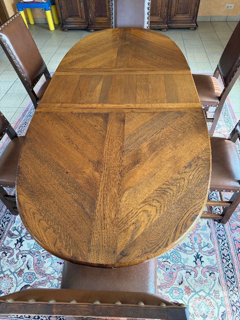 ovale tafel en 6 stoelen in oude Franse eik, kopie antiek, Antiek en Kunst, Ophalen
