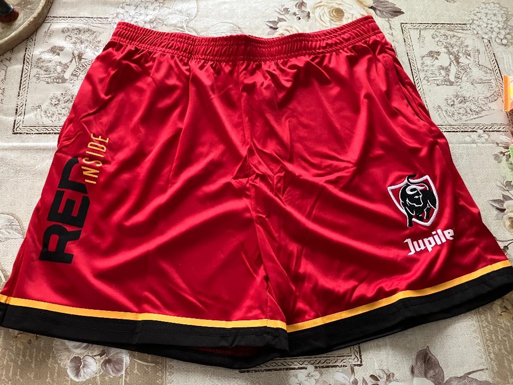 Jupiler Voetbal short - Maat M ( Nieuw in verpakking ), Enlèvement ou Envoi, Neuf, Taille 48/50 (M), Football