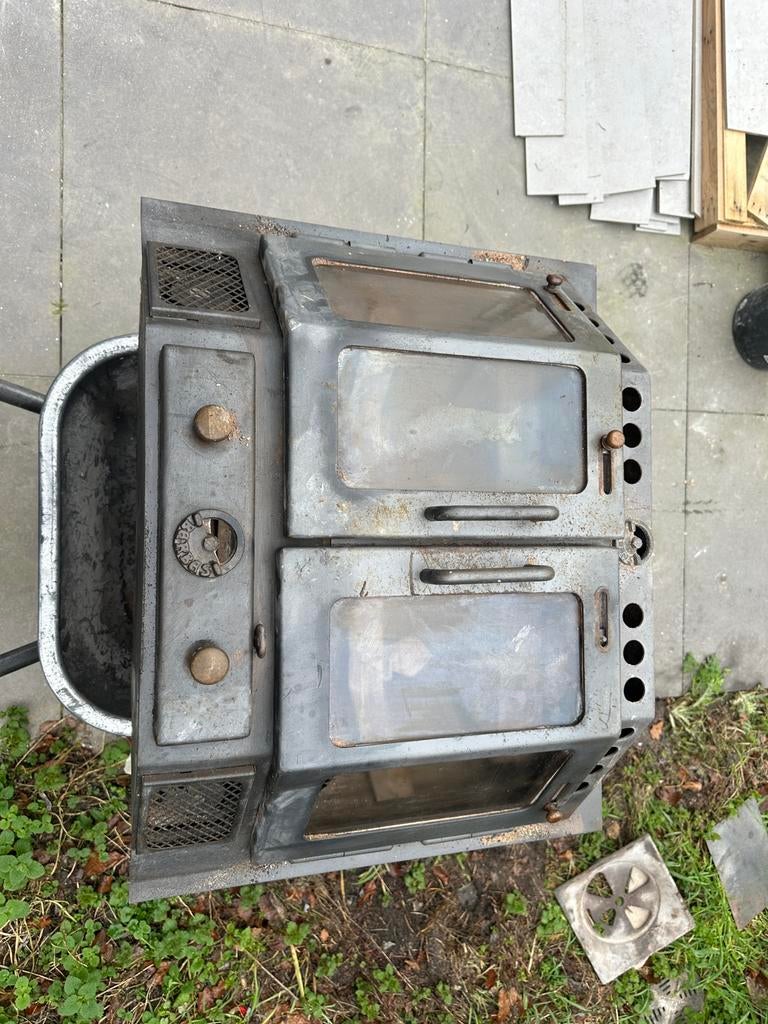 Barbas houtkachel, Ophalen, Zo goed als nieuw, Houtkachel