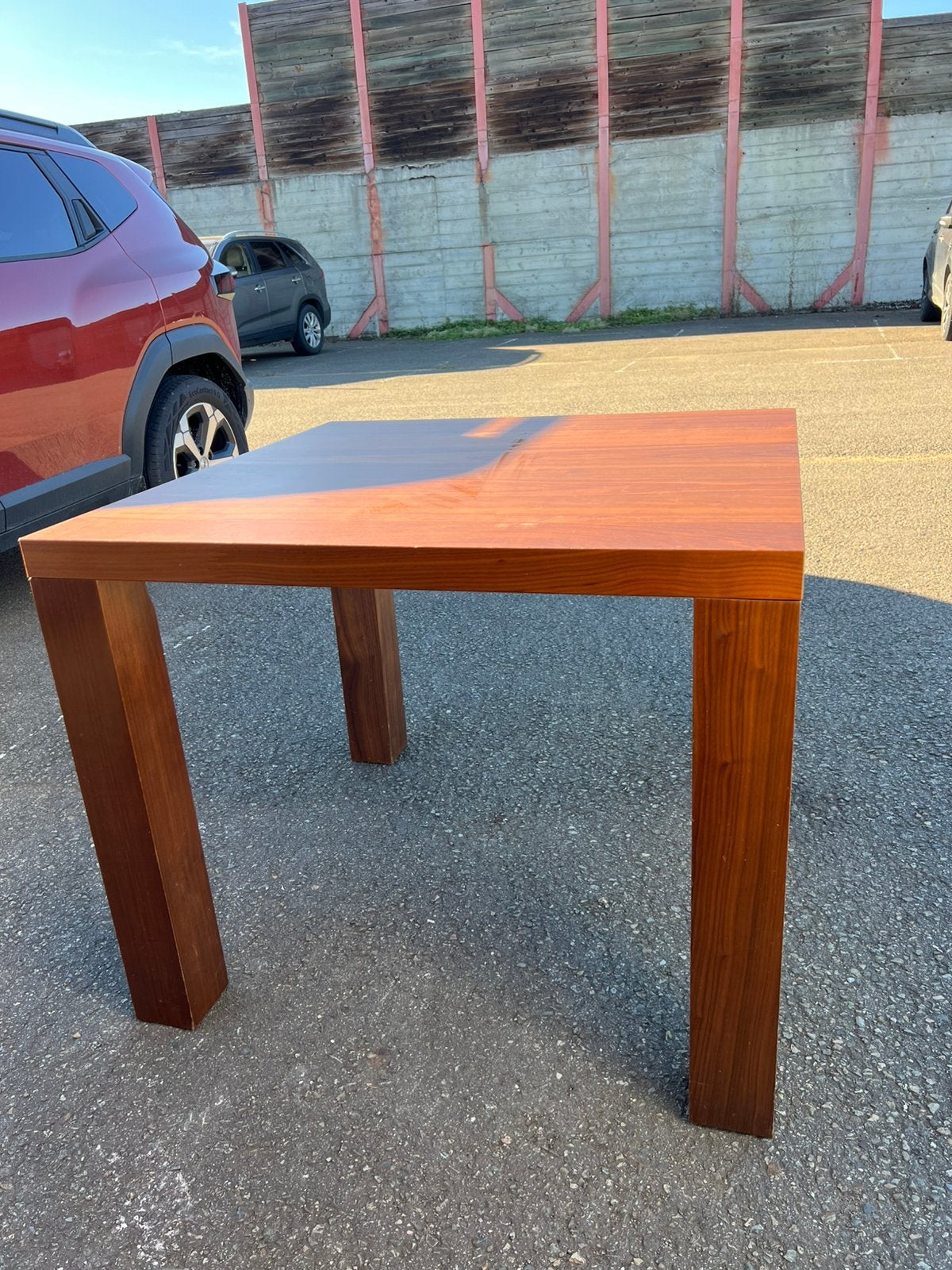 Table 90-90, Enlèvement ou Envoi, Comme neuf