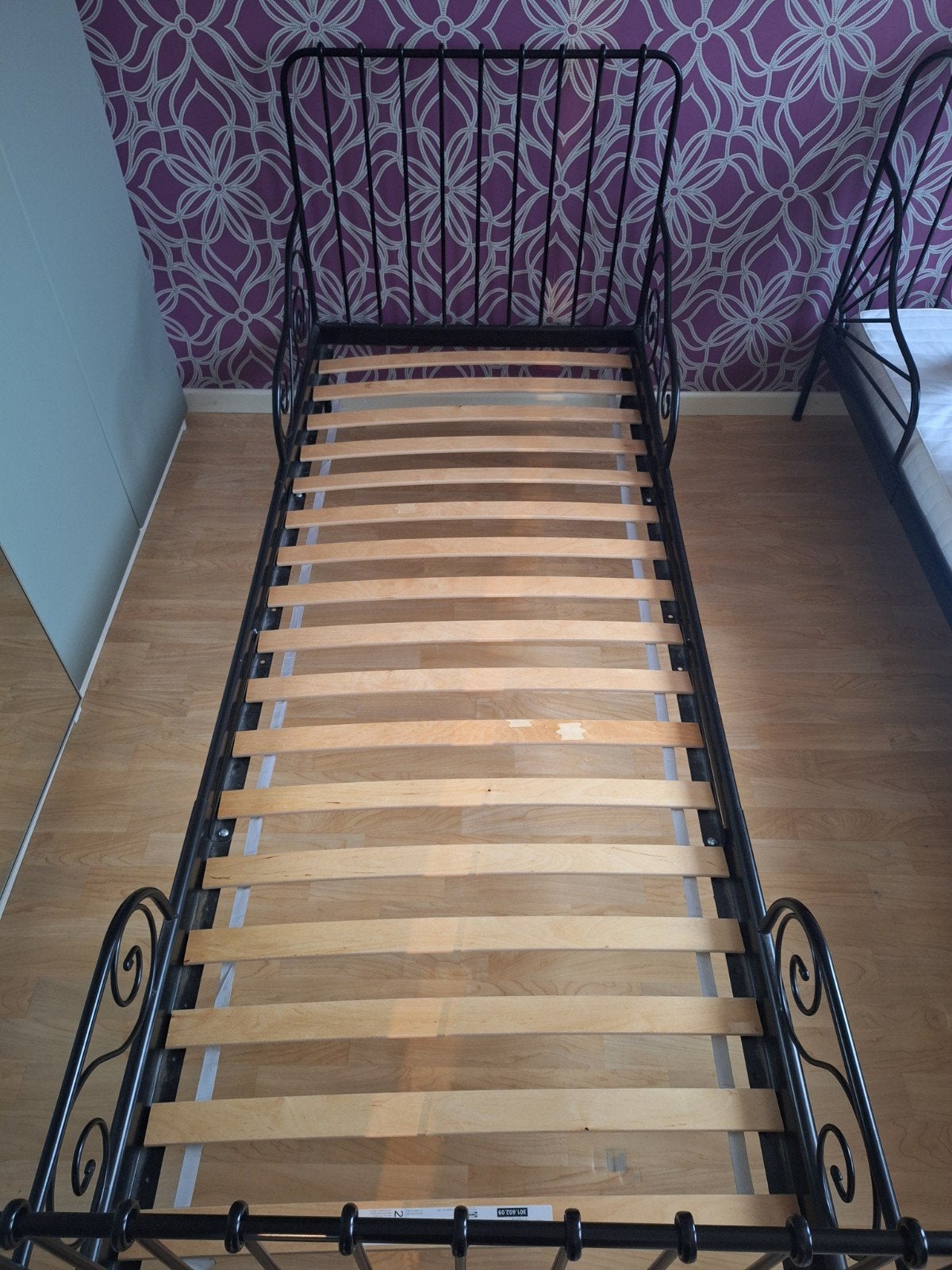Ikea meegroeibed minnen zwart, Enlèvement, Utilisé, Matelas