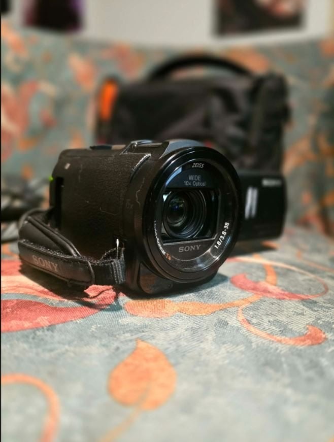 Caméra Sony Ax 33 4k + Accessoires, Carte mémoire, Full HD, Enlèvement ou Envoi, Caméra