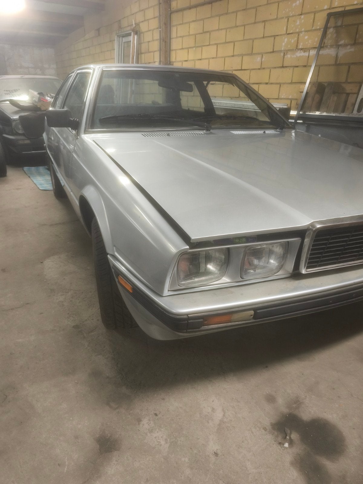 Maserati biturbo de 1985 2L.V6, Enlèvement
