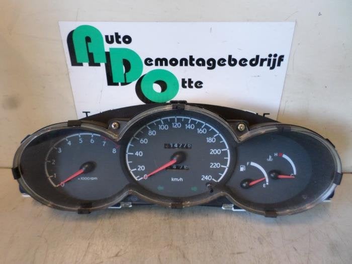 Instrumentenpaneel van een Hyundai Coupe (Coupe 96-), Gebruikt, -, -, Ophalen of Verzenden