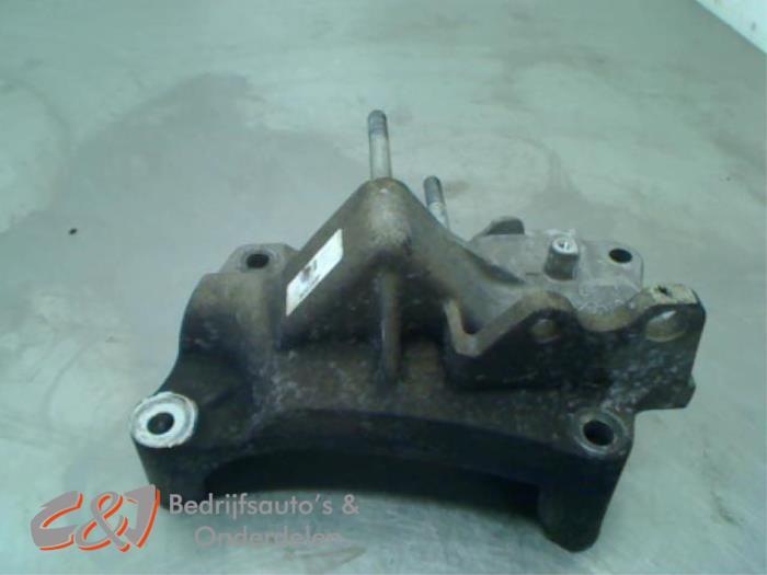 Support moteur d'un Fiat Fiorino, Autos : Pièces & Accessoires, -, 3 mois de garantie, Utilisé, Fiat