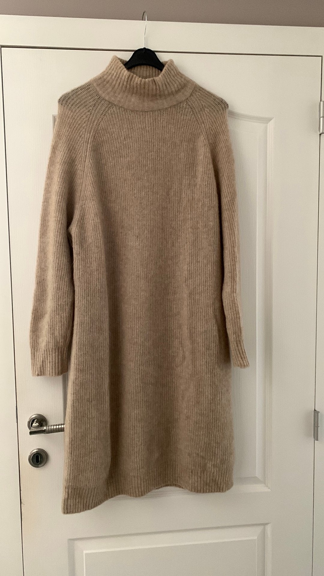 Jurk, Kleding | Dames, Beige, Ophalen of Verzenden, Zo goed als nieuw, Maat 36 (S)