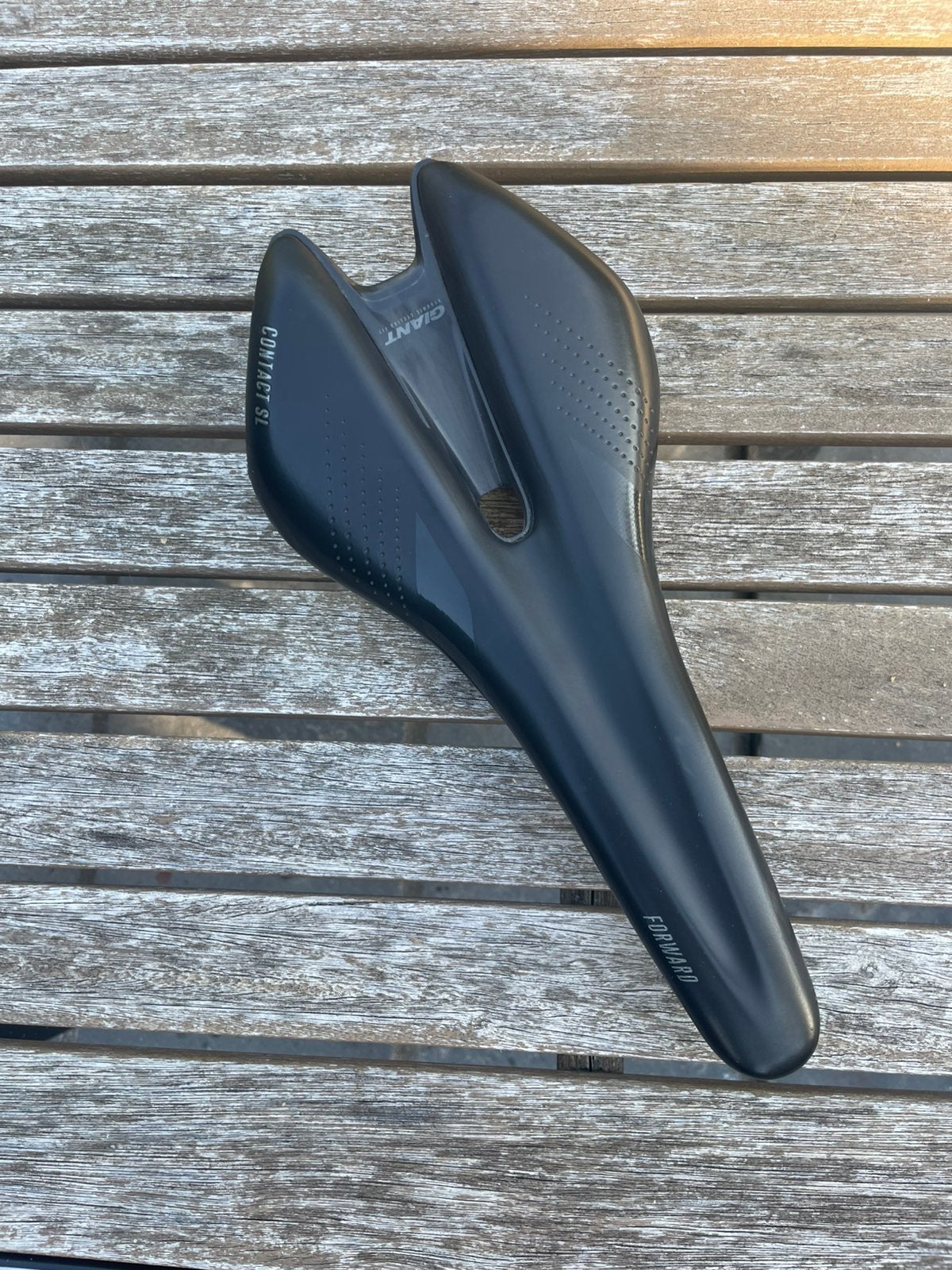Selle Giant Contact SL Forward, Enlèvement ou Envoi, Comme neuf, Selle