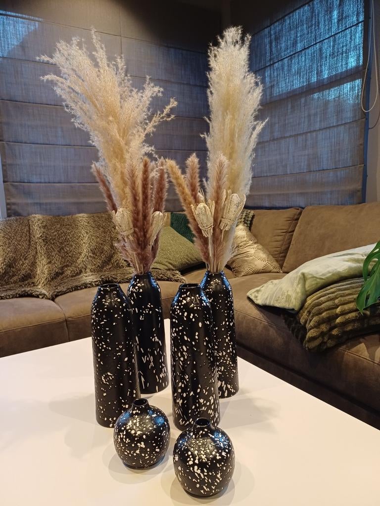 Vente de nouveaux vases, Maison & Meubles, Accessoires pour la Maison | Vases, Enlèvement, Noir