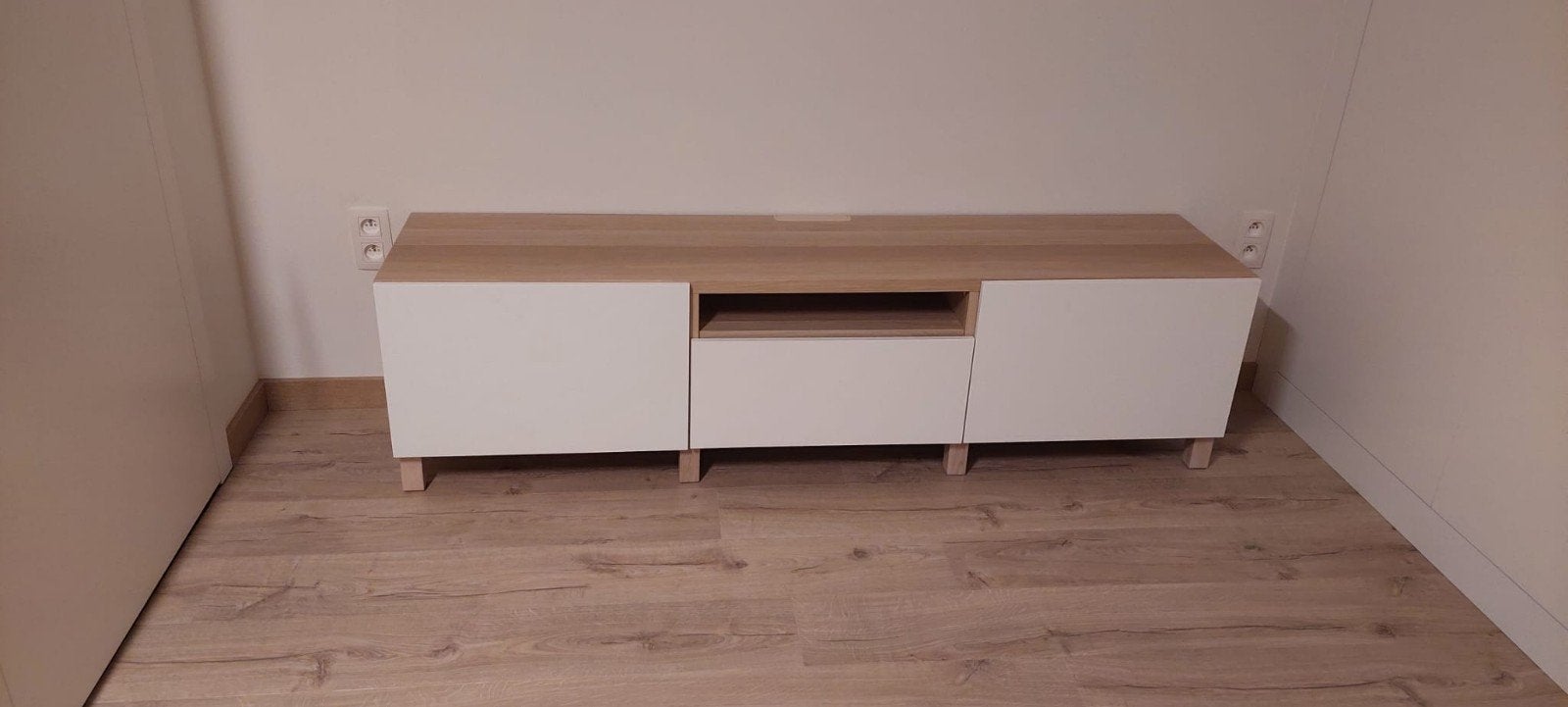 IKEA TV meubel, Huis en Inrichting, Kasten |Televisiemeubels, Ophalen