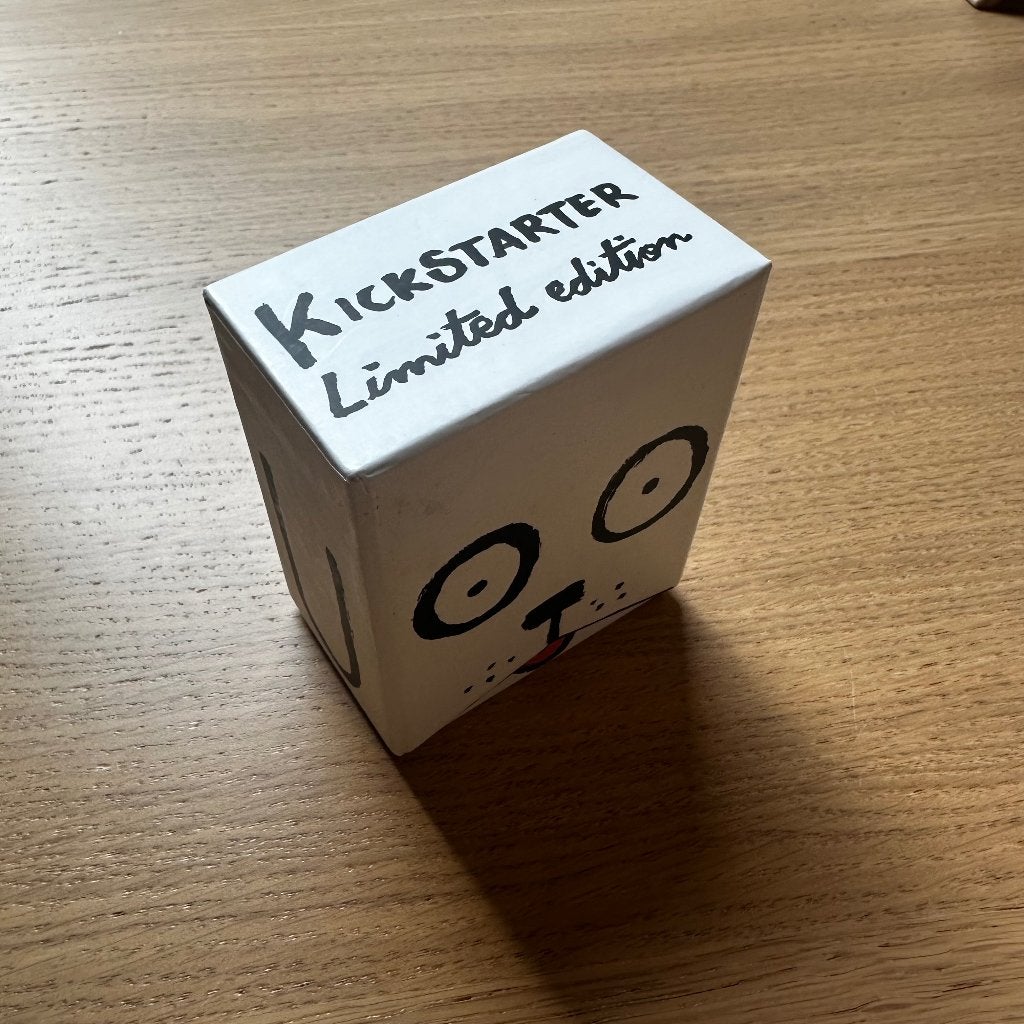 Dodgy Dogs - Kickstarter limited edition kaartspel, Ophalen, Zo goed als nieuw, Yolky games