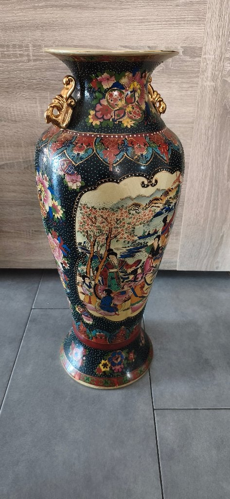 Vintage Chinese Vaas – Satsuma-stijl met Moriage reliëf, Antiek en Kunst, Ophalen
