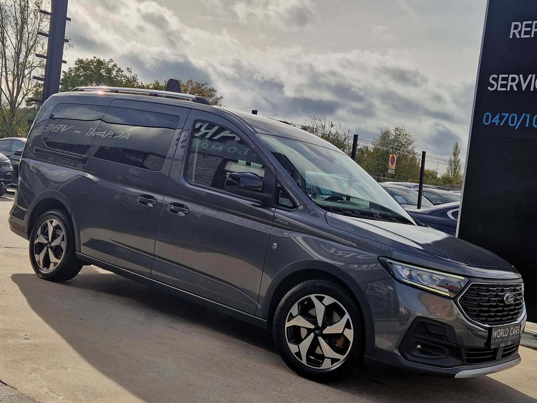 Ford Tourneo Connect 2.0 EcoBlue 7pl. - BOITE AUTO - GARANTI, Auto's, 122 pk, 4 cilinders, 7 zetels, Bedrijf
