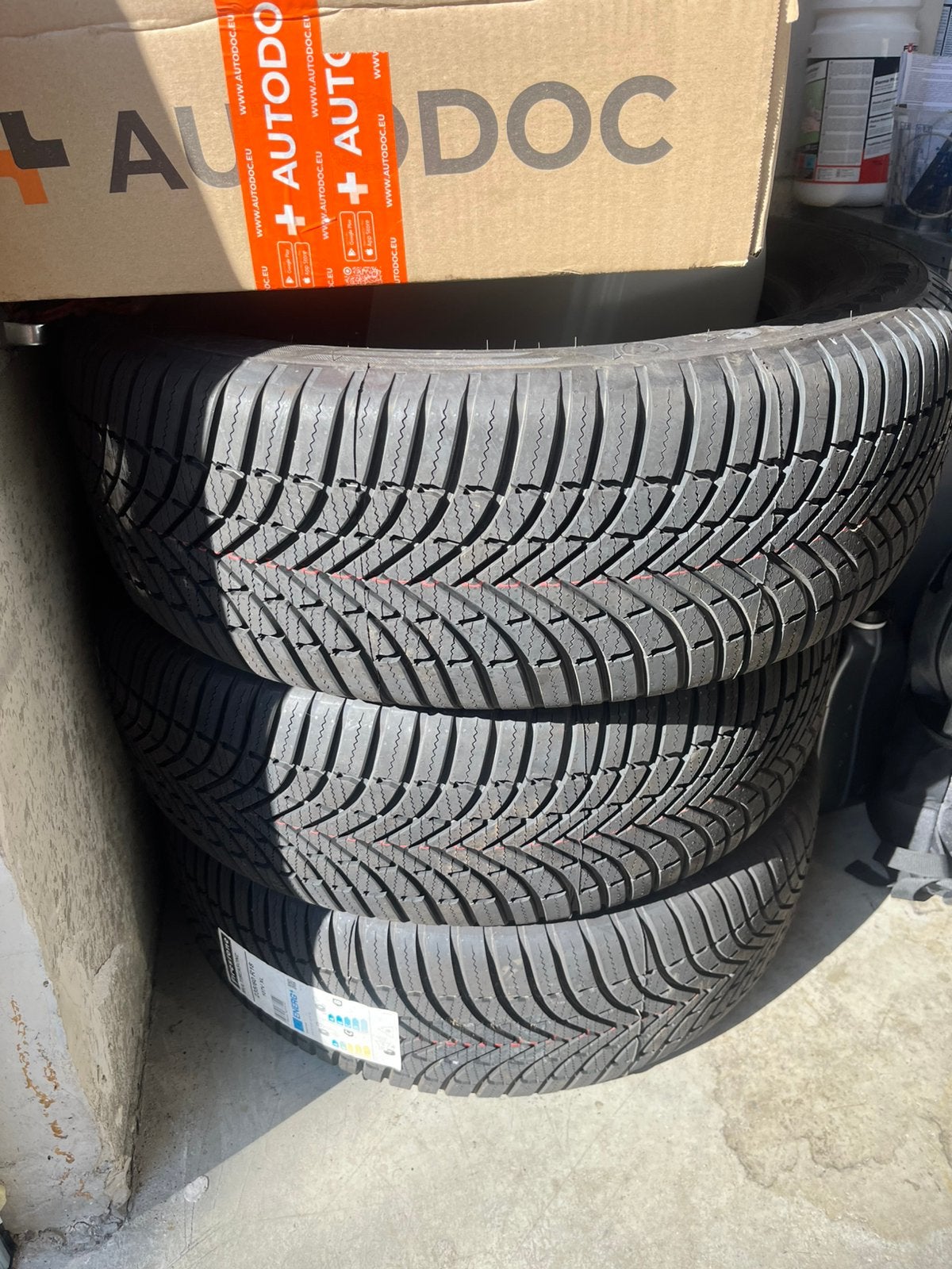3 pneus firestone neufs, Enlèvement, Comme neuf