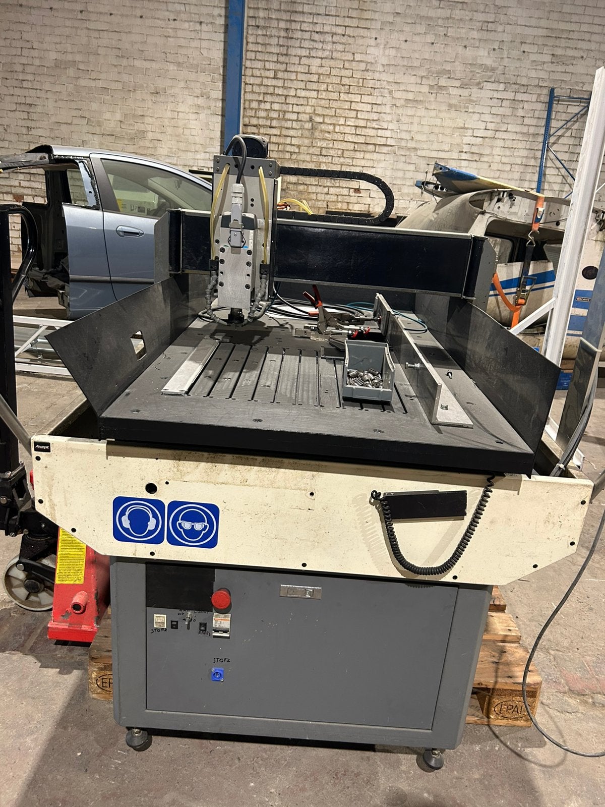 Cnc freesmachine cyborg, Ophalen, Zo goed als nieuw
