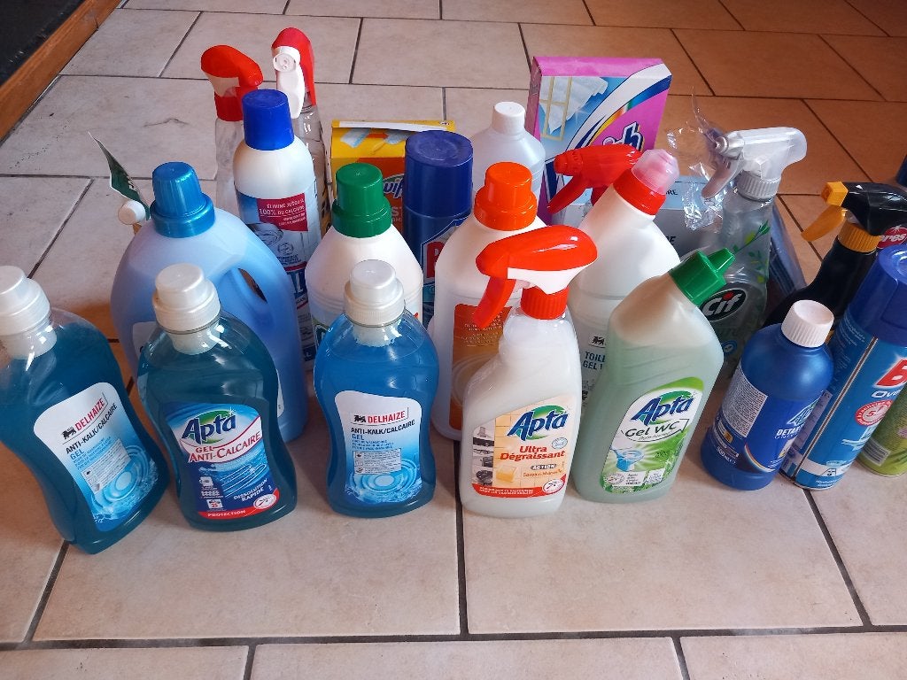 LOT de produits de nettoyage (25), Enlèvement ou Envoi, Produit de nettoyage