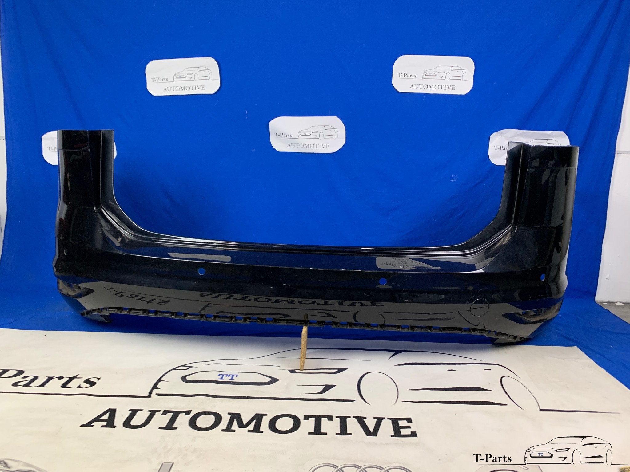 Volkswagen touran achterbumper PDC bumper, Info@fabrikant.eu, Volkswagen, Bumper, Fabrikantstraat 1
1000 AA  Amsterdam