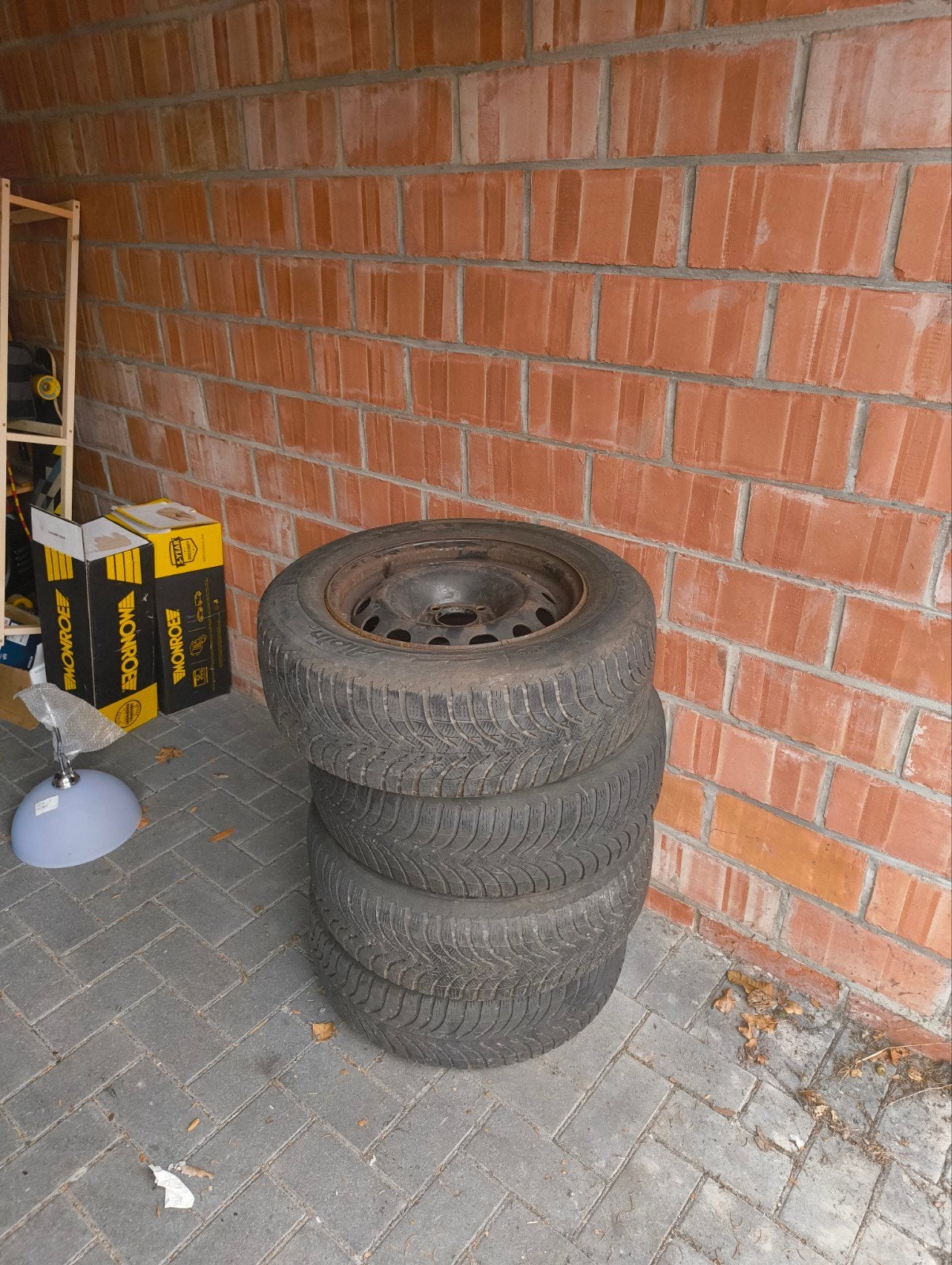 winterbanden citroen Berlingo, Ophalen, 15 inch, Band(en), 205 mm