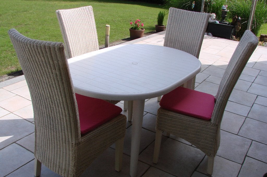 witte tuinset: tafel en 4 stoelen, Chaise, Salons de jardin, Comme neuf, Synthétique