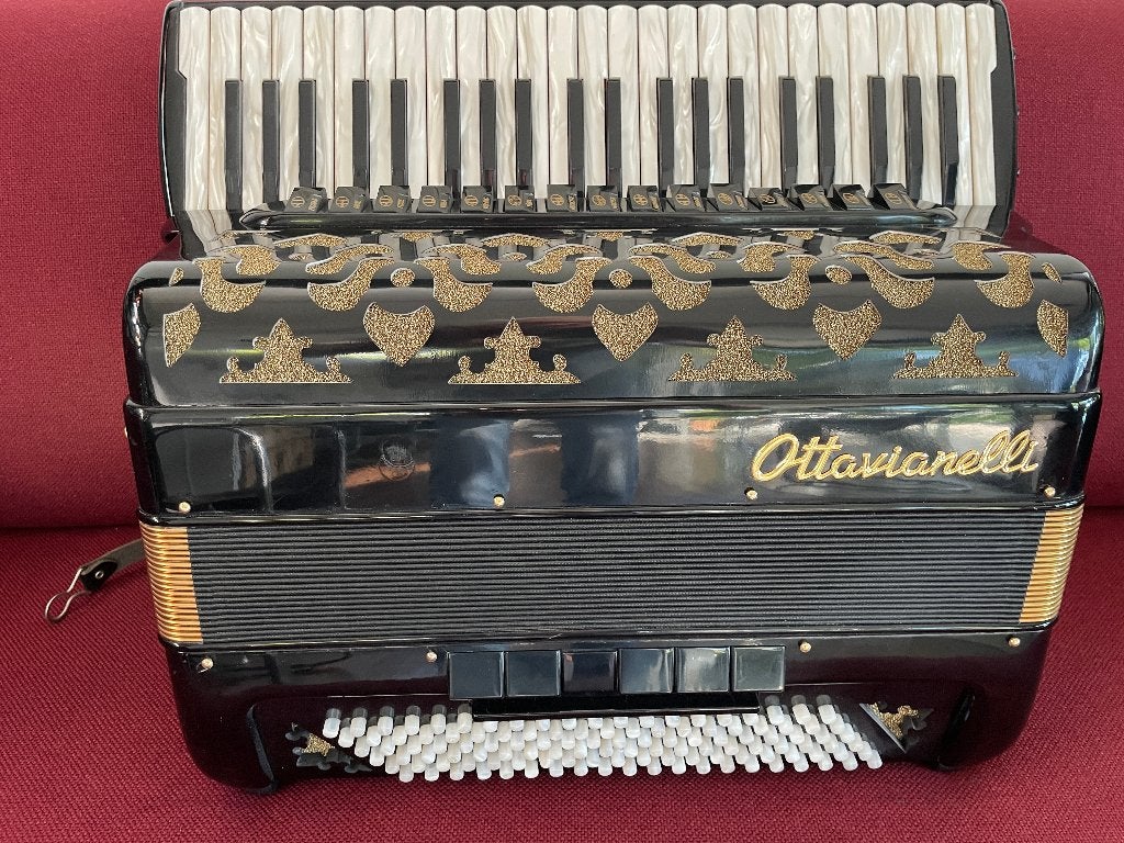 Z.g.a.n. Ottavianelli Convertor accordeon.Cassotto.5 korig ., Musique & Instruments, Enlèvement ou Envoi, Avec valise, Comme neuf