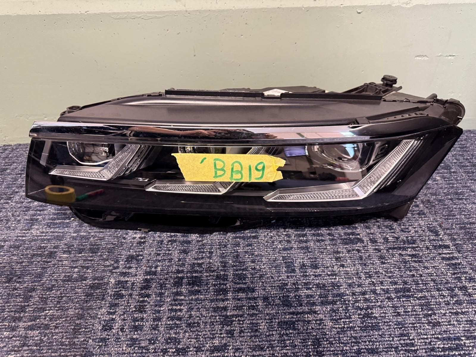 Volkswagen Touareg III Koplamp, Auto-onderdelen, Gebruikt, -, -, Ophalen of Verzenden
