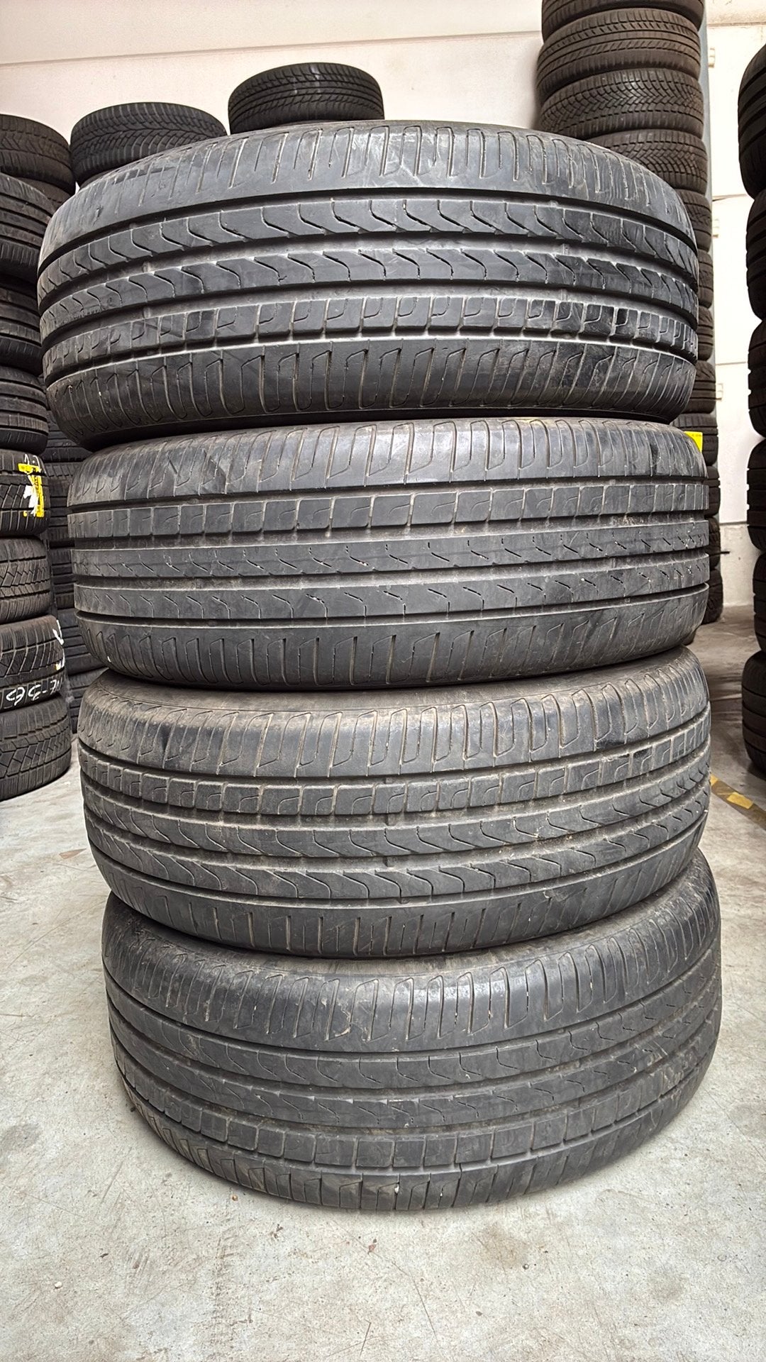 Pneus d'été 2255517 225/55/17 225/55R17 marque Pirelli, Enlèvement