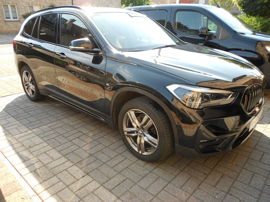BMW X1 Benzine, Auto's, Parkeerassistent, Zwart, 5 zetels, Particulier