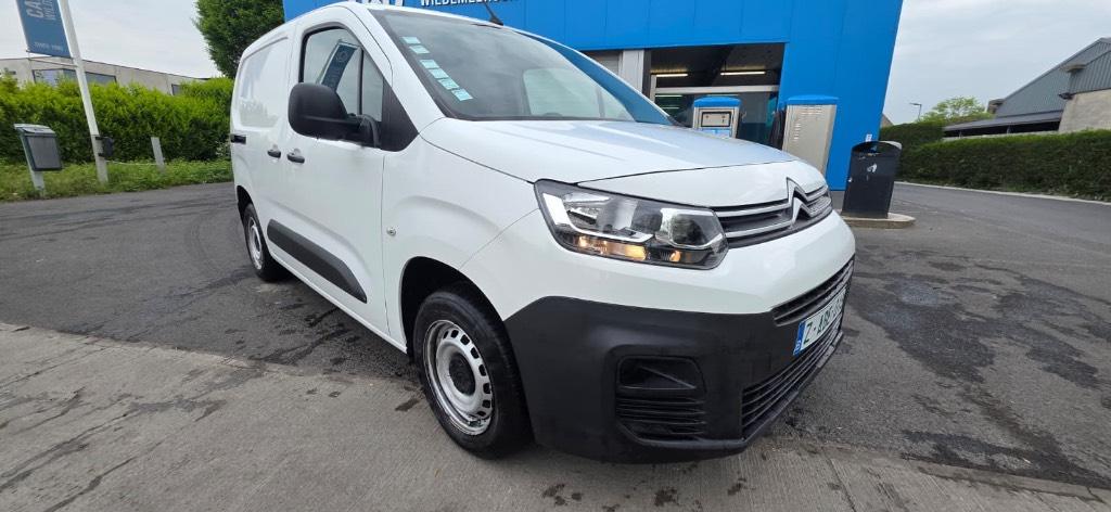 citroen berlingo 3 zit btw auto met nieuwe roetfilter, Auto's, Bestelwagens en Lichte vracht, Voorwielaandrijving, Stof, Euro 6
