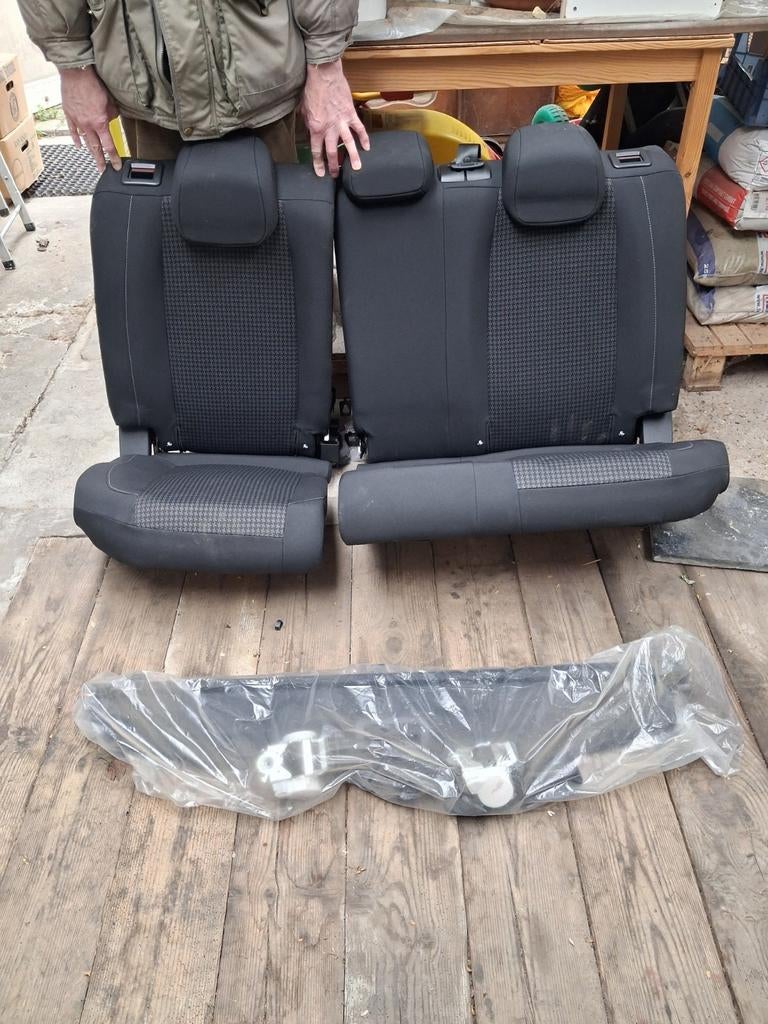 Achter zetel Peugeot 308 sw break, Ophalen