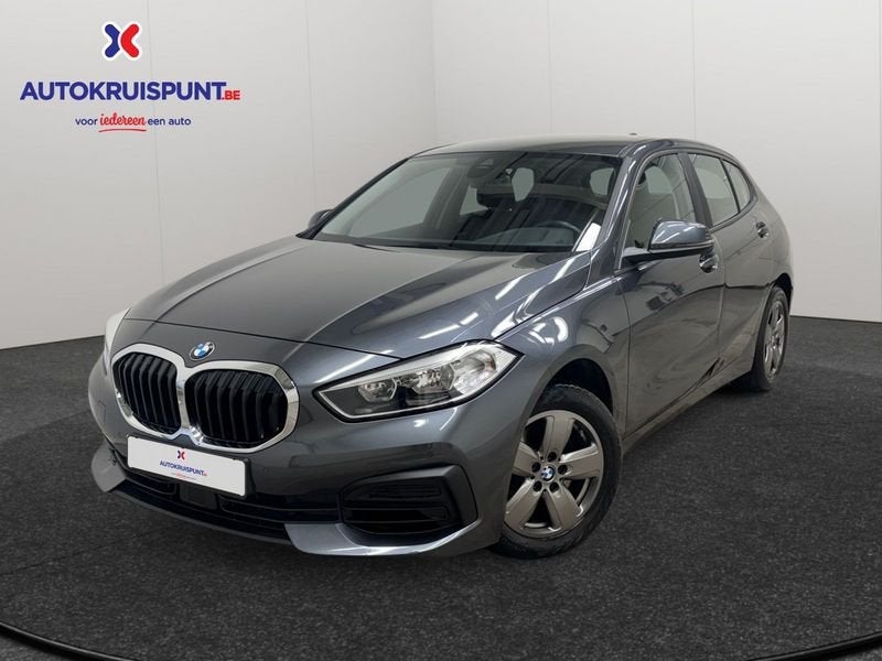 BMW Série 1 118i AUT. GPS Camera Dig.Airco Alu, Autos, BMW, Achat, 140 g/km, Euro 6, https://public.car-pass.be/vhr/1d1f5160-2b10-4362-a94f-b51ef9178f46