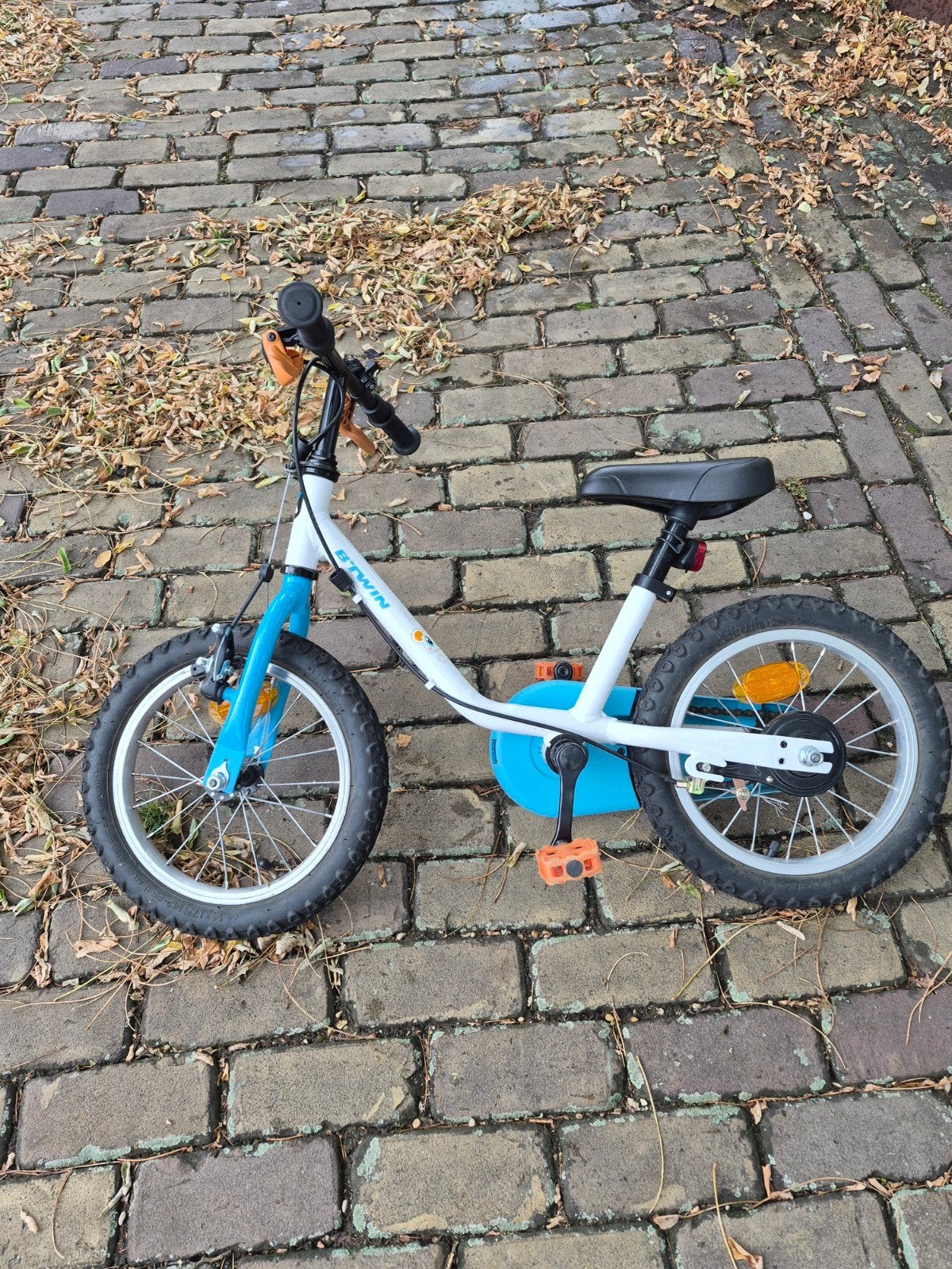 Vélo à première pédale de 14 pouces (roues d'entraînement am, Vélos & Vélomoteurs, Vélos | Vélos pour enfant, Enlèvement, Stabilisateurs