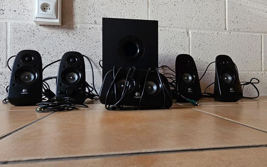 Logitech Z506, Enlèvement, Utilisé, Canal audio 5.1, Logitech