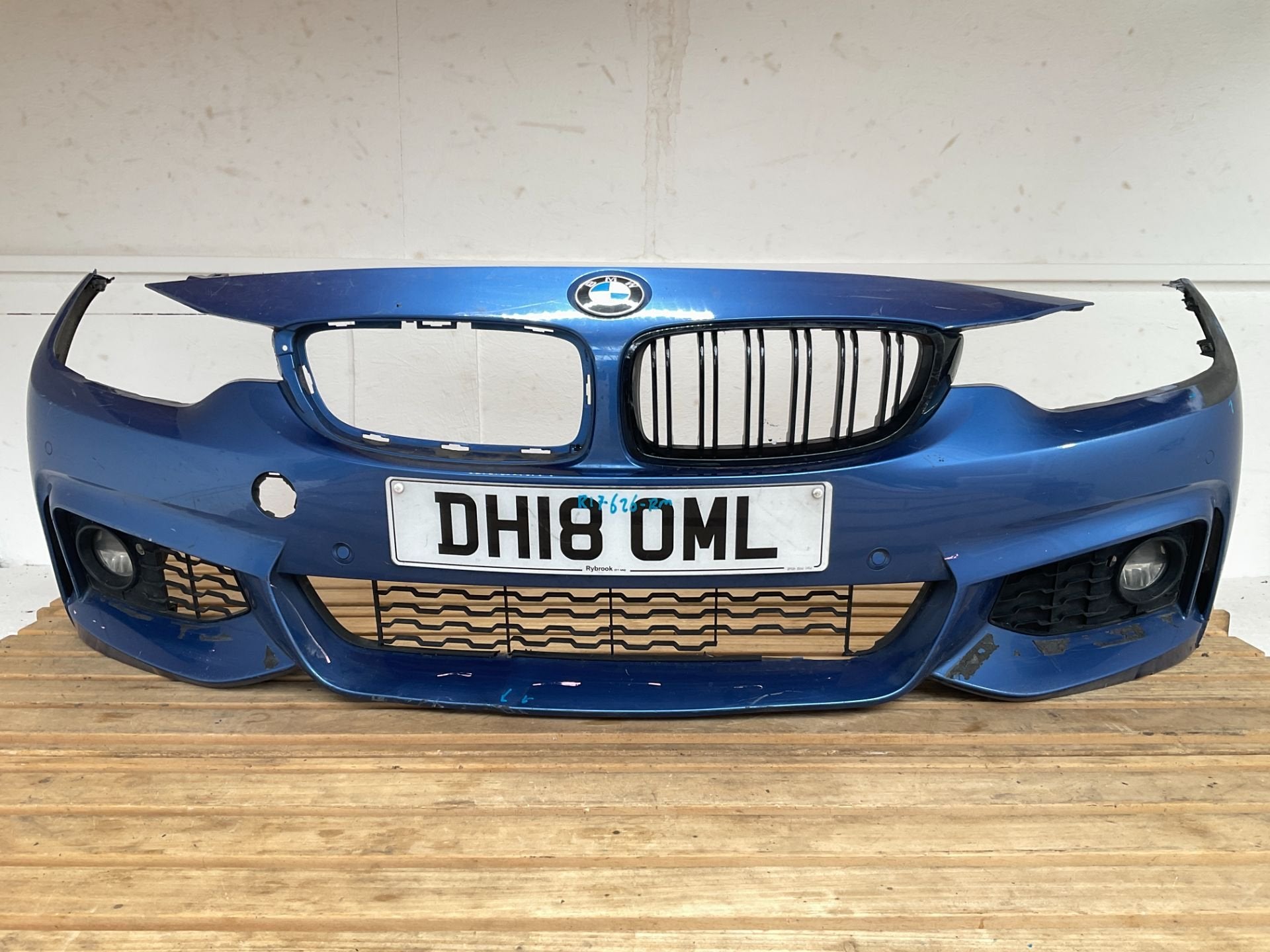 Bumper BMW 4-Serie F32 F33 F36 M-Sport VKLVF323336MSP Voorbu, Auto-onderdelen, Petuelring 130
80788  Munich, DE, Gebruikt, Info@bmw.de