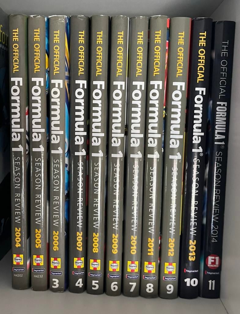Livres official reviews de Formule 1 2004-2014, Enlèvement, Comme neuf