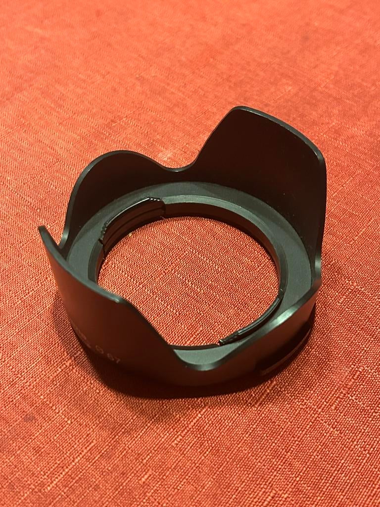 Pare soleil a monter sur bague de filtre, TV, Hi-fi & Vidéo, Photo | Filtres, 60 à 70 mm, Enlèvement ou Envoi, Utilisé, Autres types