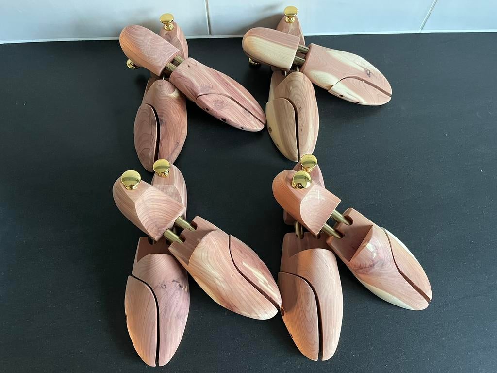 4 paar luxe cederhouten schoenspanners maat 41 nieuw, Bruin, Overige typen, Nieuw, Ophalen of Verzenden