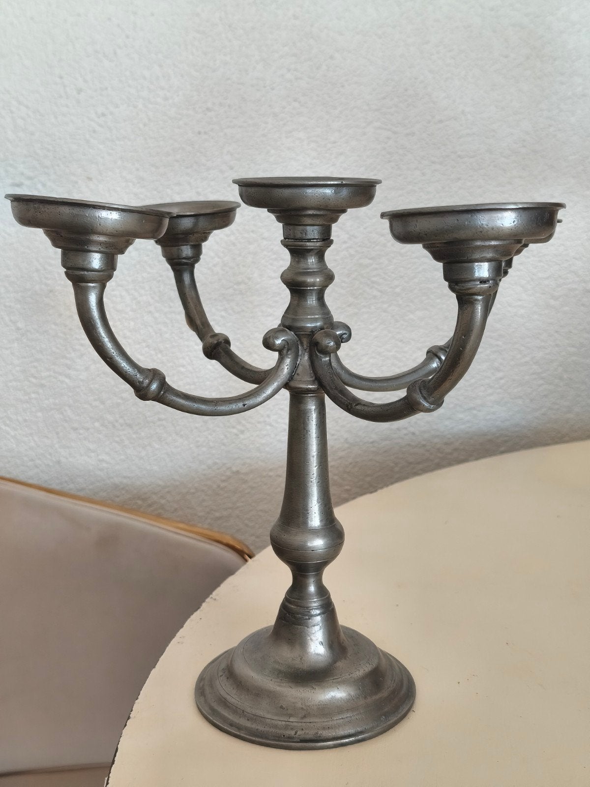 Chandelier 5 bougies en véritable étain (95%) vintage, Verzenden, Overige materialen