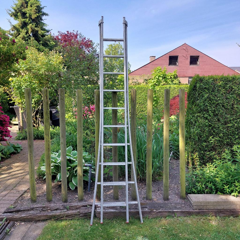 Uitschuifbare ladder, aluminium, Doe-het-zelf en Bouw, Ladders en Trappen, Ophalen, Gebruikt, Ladder, Opvouwbaar of Inschuifbaar