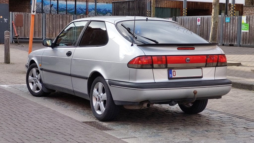 SAAB 900NG 2.0 Oldtimer gekeurd, Argent ou Gris, Achat, Attache-remorque, Noir