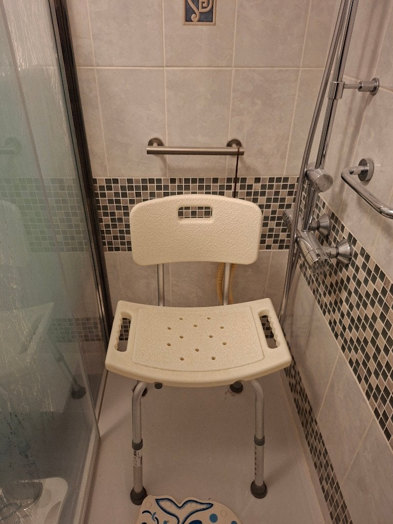 Chaise de douche Invacare, Divers, Matériel Infirmier, Comme neuf, Enlèvement