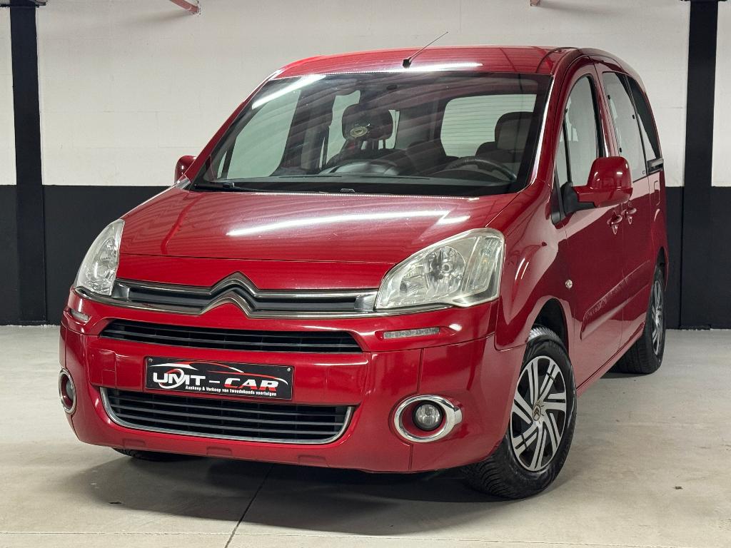 CITROEN BERLINGO 1.6i/VOLLEDIG ONDERHOUD HISTORIE+ GARANTIE✅, Voorwielaandrijving, Euro 5, Zwart, 4 cilinders