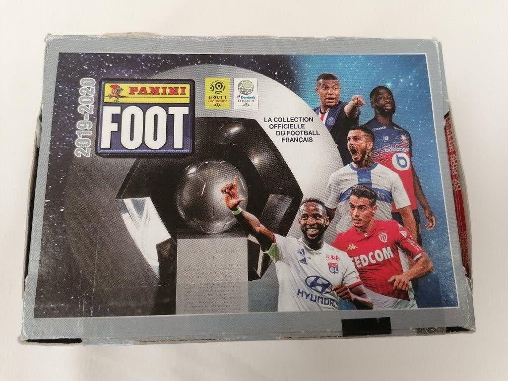 panini foot 2017 france rare box 100 pochettes, Enlèvement ou Envoi, Neuf, Plusieurs autocollants
