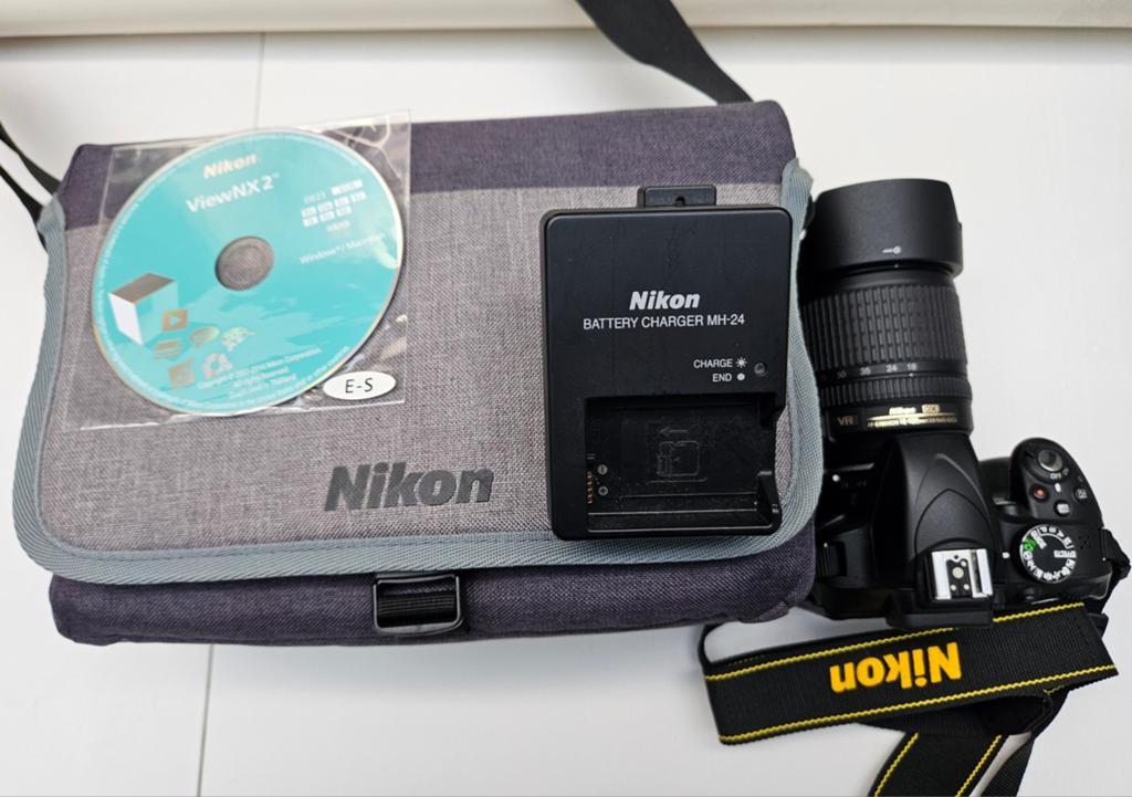 NIKON D3300+NIKON AF-S 18-105 F3.5-5.6 VR, Audio, Tv en Foto, Fotocamera's Digitaal, Ophalen of Verzenden, Nikon