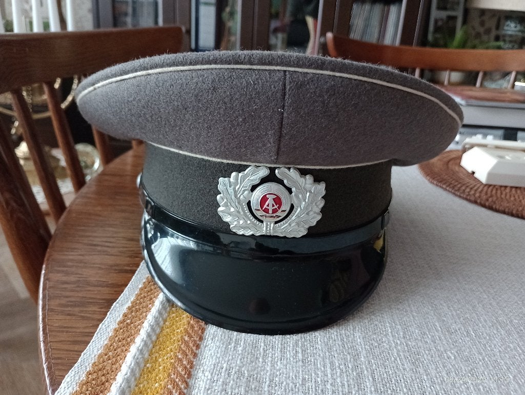 Képi casquette chapeau NVA RDA uniforme Allemagne de l'est, Enlèvement ou Envoi, Armée de terre, Vêtements ou Chaussures