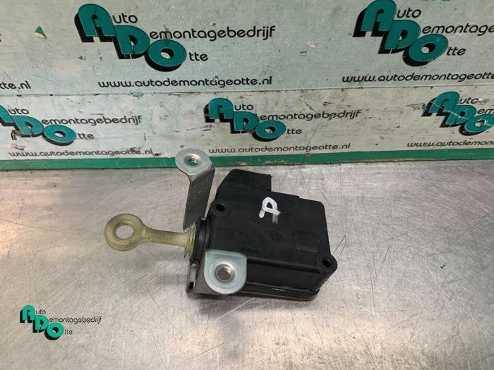 Moteur verrouillage centrale des portes d'un Citroen C1 (C1, -, 3 mois de garantie, Utilisé, -